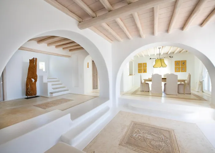 Topos Exclusive Mykonos Agios Ioannis Diakoftis