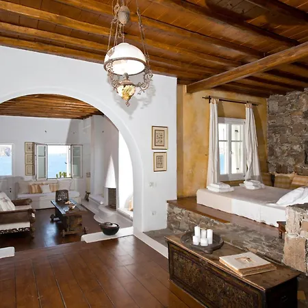 Villa Alisahnea Mykonos Agios Ioannis Diakoftis