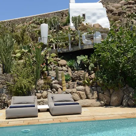 Topos Exclusive Mykonos Willa Agios Ioannis Diakoftis