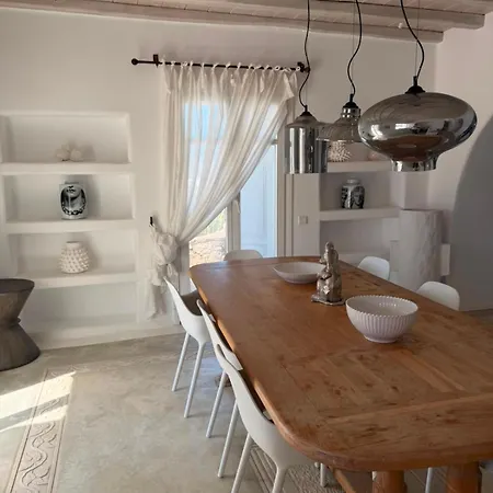 Topos Exclusive Mykonos Villa Agios Ioannis Diakoftis